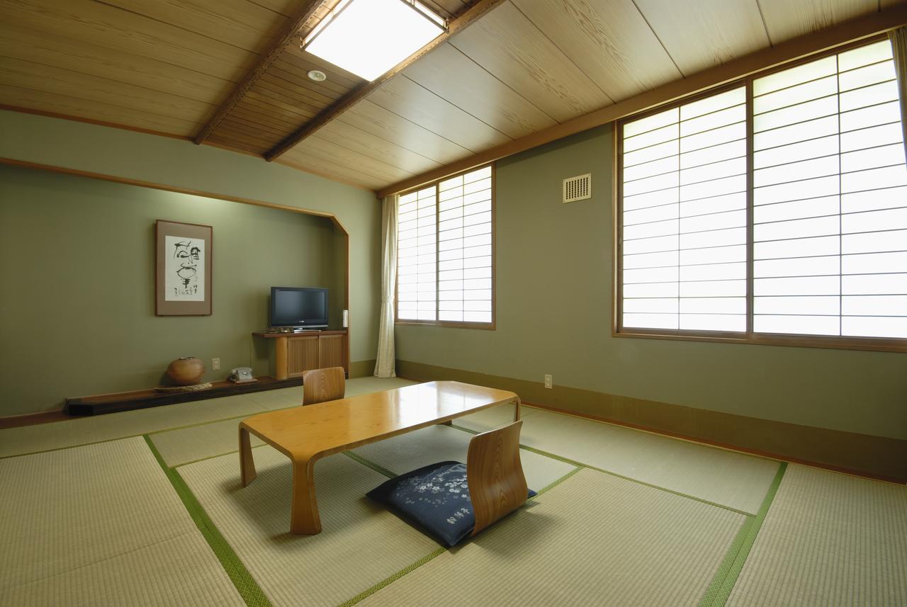 Choyo Tei Hotel Kamikawa  Buitenkant foto