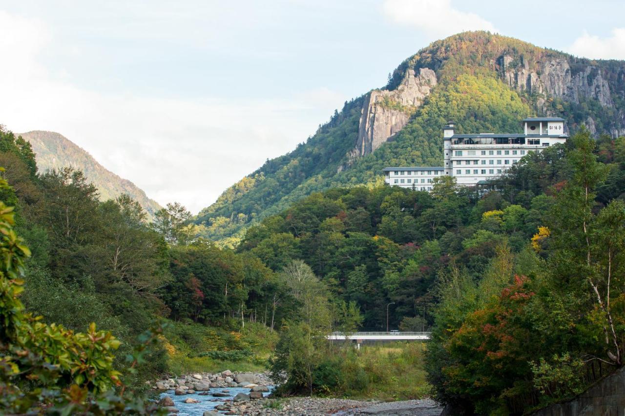 Choyo Tei Hotel Kamikawa  Buitenkant foto